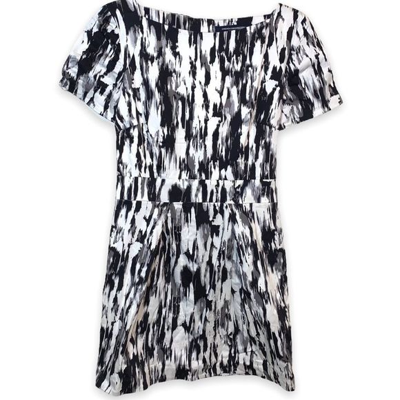French Connection Dresses & Skirts - French Connection Richie Dress